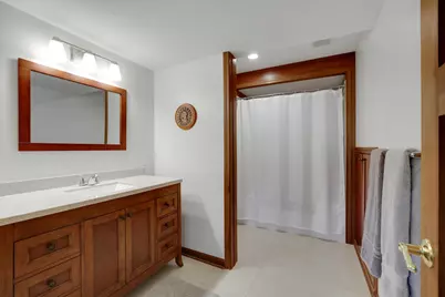 502 Shoreline Drive, Wayzata, MN 55391 - Photo 27