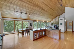 502 Shoreline Dr, Wayzata, MN 55391 - Photo 11