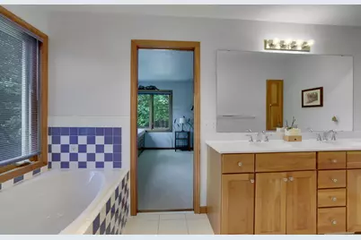 502 Shoreline Drive, Wayzata, MN 55391 - Photo 21