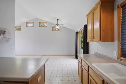 1690 Mineral Springs Parkway, Owatonna, MN 55060 - Photo 11