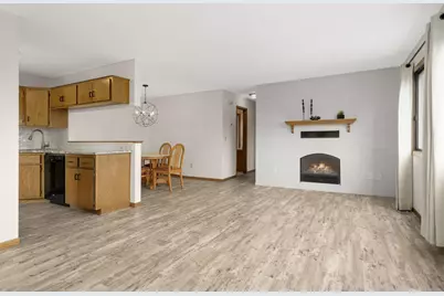 7580 13th Street N, Oakdale, MN 55128 - Photo 3