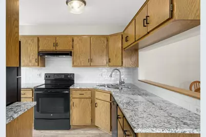 7580 13th Street N, Oakdale, MN 55128 - Photo 5