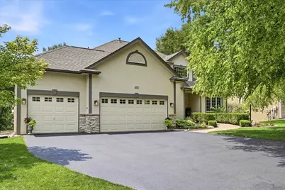 6690 Brenden Court, Chanhassen, MN 55317 - Photo 3