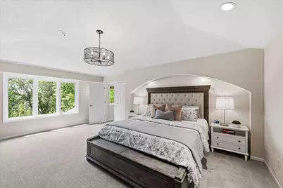 6690 Brenden Court, Chanhassen, MN 55317 - Photo 27