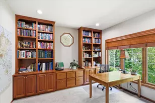 6690 Brenden Ct, Chanhassen, MN 55317 - Photo 23