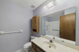 1604 Rio Loma Dr, Burnsville, MN 55337 - Photo 21