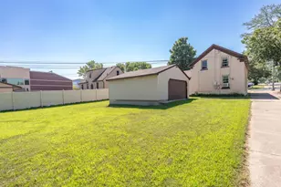239 3rd Ave W, Shakopee, MN 55379 - Photo 15