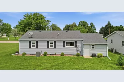 1027 Sioux Avenue, Fairmont, MN 56031 - Photo 33