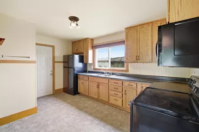 1027 Sioux Avenue, Fairmont, MN 56031 - Photo 13