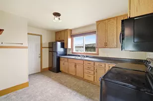 1027 Sioux Ave, Fairmont, MN 56031 - Photo 13