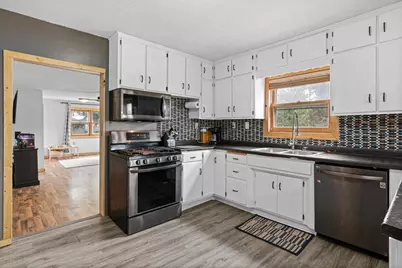 305 2nd Street NE, Pine City, MN 55063 - Photo 7