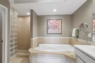 10100 Indigo Dr, Eden Prairie, MN 55347 - Photo 21