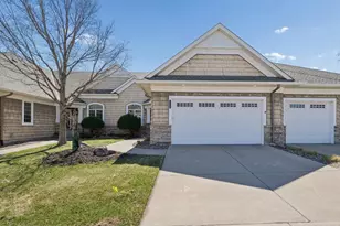 10100 Indigo Dr, Eden Prairie, MN 55347 - Photo 1