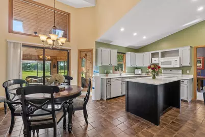 9629 Bennett Place, Eden Prairie, MN 55347 - Photo 9