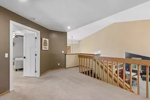 9629 Bennett Pl, Eden Prairie, MN 55347 - Photo 37