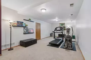 9629 Bennett Pl, Eden Prairie, MN 55347 - Photo 53