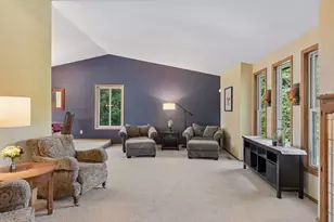 9629 Bennett Pl, Eden Prairie, MN 55347 - Photo 23