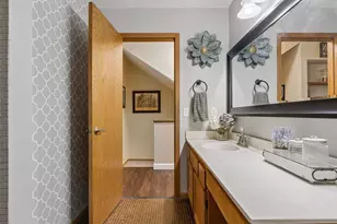 9629 Bennett Pl, Eden Prairie, MN 55347 - Photo 35
