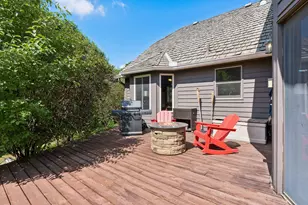 9629 Bennett Pl, Eden Prairie, MN 55347 - Photo 17