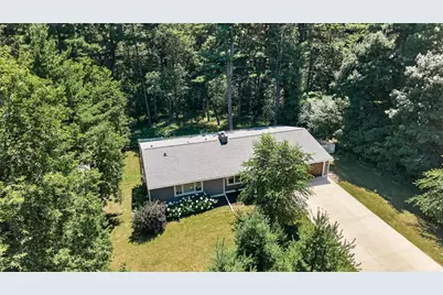13 Overlook Road, Dellwood, MN 55110 - Photo 3