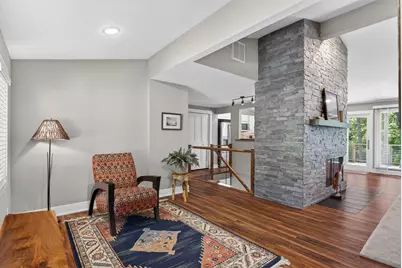 13 Overlook Road, Dellwood, MN 55110 - Photo 7