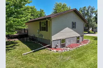 611 E Nestor Street, Osakis, MN 56360 - Photo 37