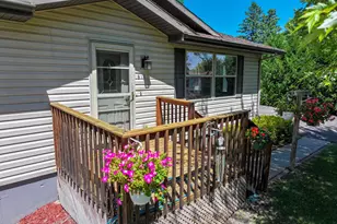 611 E Nestor St, Osakis, MN 56360 - Photo 3