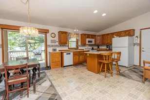 611 E Nestor St, Osakis, MN 56360 - Photo 7