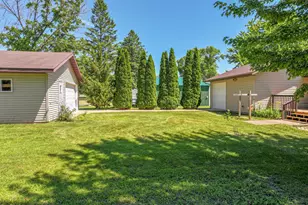 611 E Nestor St, Osakis, MN 56360 - Photo 41