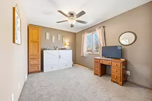 814 Craig Ave SW, Hutchinson, MN 55350 - Photo 13
