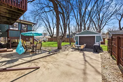 814 Craig Avenue SW, Hutchinson, MN 55350 - Photo 25