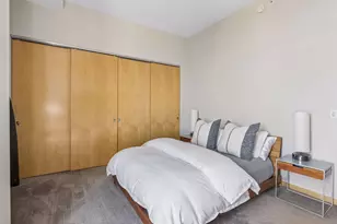 201 S 11th St, Minneapolis, MN 55403 - Photo 29