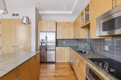 201 S 11th Street #2130, Minneapolis, MN 55403 - Photo 23