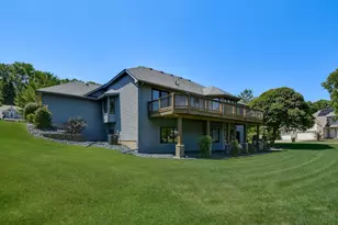313 Wyndham Cir W, New Brighton, MN 55112 - Photo 43