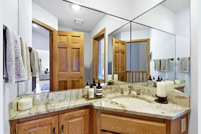 313 Wyndham Circle W, New Brighton, MN 55112 - Photo 11