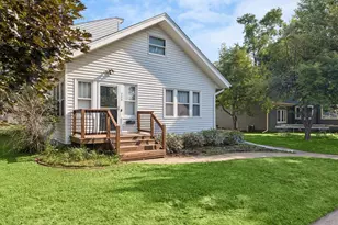 229 N 2nd St, New Richmond, WI 54017 - Photo 3