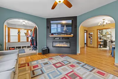 229 N 2nd Street, New Richmond, WI 54017 - Photo 9