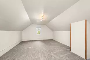 319 Annapolis St E, West Saint Paul, MN 55118 - Photo 13