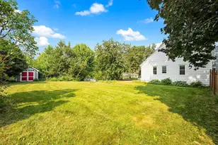 319 Annapolis St E, West Saint Paul, MN 55118 - Photo 23