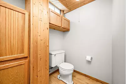 319 Annapolis Street E, West Saint Paul, MN 55118 - Photo 17