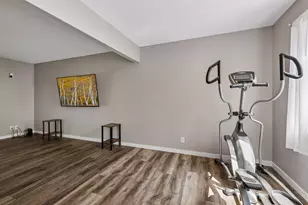 2721 Upland Ct, Plymouth, MN 55447 - Photo 13