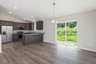 913 Harvest Dr SW, Lonsdale, MN 55046 - Photo 7