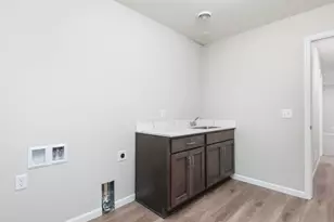 913 Harvest Dr SW, Lonsdale, MN 55046 - Photo 31