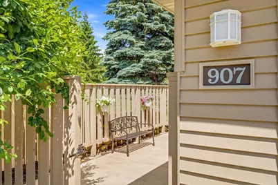 907 Monterey Drive, Shoreview, MN 55126 - Photo 5
