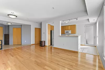 2566 Ellis Avenue #303, Saint Paul, MN 55114 - Photo 7