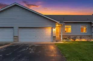 1523 Balinese St, Shakopee, MN 55379 - Photo 3
