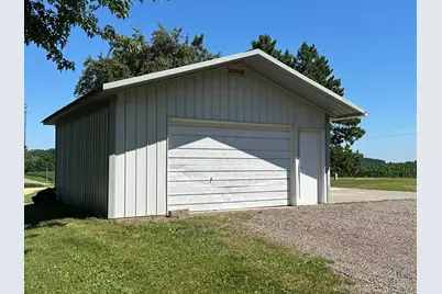 E910 Cedar Road, Eau Claire, WI 54701 - Photo 41