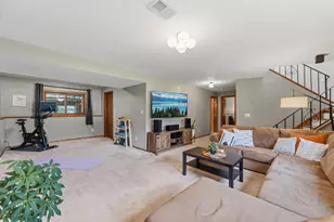 9529 Tyler St NE, Blaine, MN 55434 - Photo 27