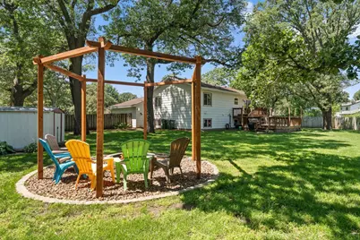 9529 Tyler Street NE, Blaine, MN 55434 - Photo 5