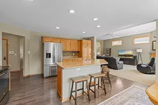 3331 98th Cir N, Brooklyn Park, MN 55443 - Photo 7